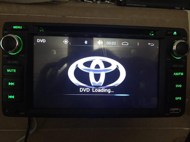Đầu DVD theo xe toyota android