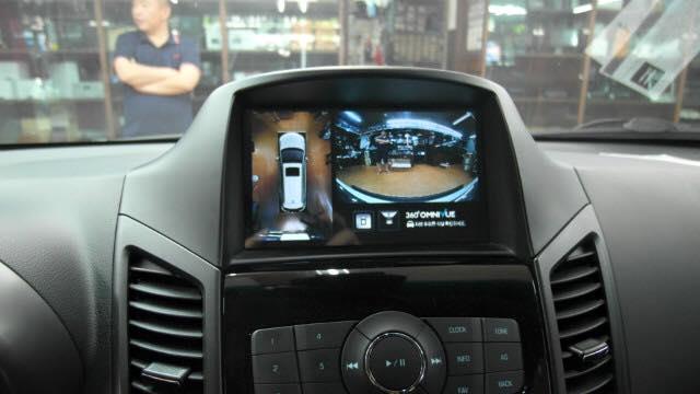Camera 360 độ Omnivue cho xe ô tô Chevrolet Orlando - 3