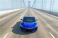 Acura NSX - đối thủ mới của BMW i8