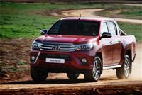 Toyota Hilux thế hệ mới thay đổi toàn diện