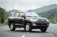 Toyota Land Cruiser 2015 có giá 2,8 tỷ tại Việt Nam